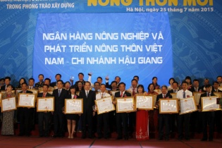 Agribank chi hàng trăm nghìn tỷ đồng cho vay nông thôn mới