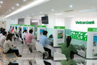 Cổ phiếu biến động theo danh tiếng ngân hàng