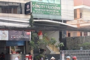 Âm nặng vốn, Công ty tài chính cao su bị xóa sổ