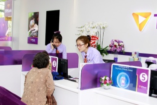 TPBank tăng cường trải nghiệm ngân hàng số tại các điểm giao dịch mới 