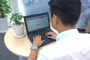 Công ty tài chính đầu tiên cho phép ký hợp đồng trực tuyến