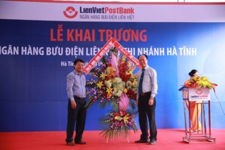 LienVietPostBank báo lãi 730 tỷ đồng 5 tháng, phủ sóng 63 tỉnh thành