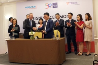 ADB nâng hạn mức tài trợ thương mại cho TPBank lên 75 triệu USD