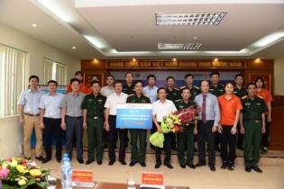 LIENVIETPOSTBANK tài trợ 19,2 tỷ đồng cho CLB bóng chuyền nữ  
