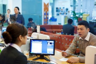 Mua vé dễ, thanh toán nhanh với 300.000 vé tàu Tết  