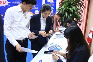 Ngân hàng đầu tiên triển khai huy động và cho vay online trên ví điện tử