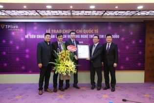 Ngân hàng đầu tiên nhận chứng chỉ quốc tế ISO 20000 về quản lý dịch vụ CNTT