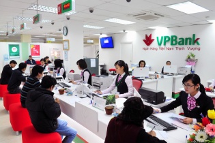 VPBank nhận giải Ngân hàng phát hành tốt nhất do phụ nữ làm chủ