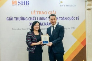 8 năm liên tiếp SHB được vinh danh ngân hàng có dịch vụ thanh toán quốc tế xuất sắc