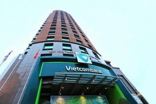 GIC thu lãi 3.305 tỷ đồng sau 1 năm đầu tư cổ phiếu VCB,  Mizuho thắng đậm