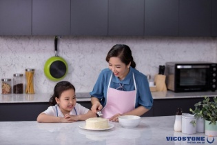 Vicostone tặng “hoa thạch anh” cho phụ nữ nhân ngày 8/3