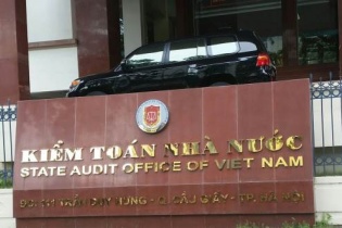Tạm dừng tất cả các cuộc kiểm toán đang triển khai trong vòng 15 ngày