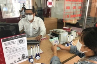 Agribank đã miễn giảm lãi, hạ lãi suất cho 27.500 khách hàng ảnh hưởng dịch Covid-19