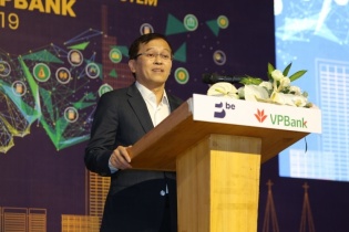 Lãnh đạo VPBank lý giải chuyện nhiều tiền nhưng không chia cổ tức