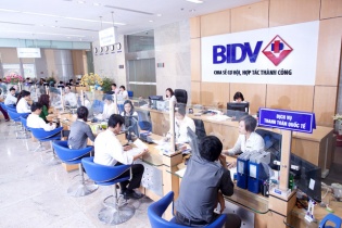 BIDV: Quý II lãi mạnh nhờ chứng khoán, lợi nhuận 6 tháng vẫn giảm 5,4%