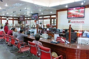 Agribank giảm lợi nhuận vì Covid, tỷ lệ bao phủ nợ xấu gần 100%