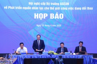 Hàng triệu lao động nguy cơ mất việc, các Bộ trưởng ASEAN chuẩn bị ra tuyên bố chung
