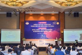 Chia sẻ dữ liệu, ngân hàng lo ngại về an toàn pháp lý