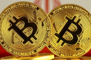 Mỗi Bitcoin bị thổi bay 10.000 USD, tiền ảo lao dốc mạnh