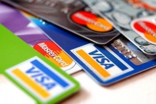 Hiệp hội Ngân hàng đề nghị Visa, Mastercard giảm phí