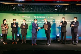 VPBank chính thức hoàn tất thỏa thuận bán 49% vốn điều lệ tại FE Credit cho SMBC Group