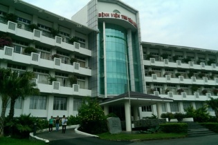 Doanh thu giảm, chi phí tăng, bệnh viện duy nhất trên sàn UPCoM giảm 80% lợi nhuận  