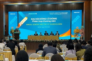 ĐHĐCĐ ABBank: Lãnh đạo hứa hẹn chia cổ tức tiền mặt, niêm yết cổ phiếu ABB trên HoSE