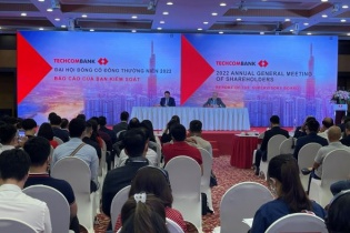 ĐHĐCĐ Techcombank: Mục tiêu lợi nhuận đứng thứ 3 toàn hệ thống, tiếp tục không chia cổ tức