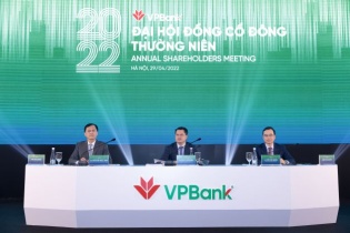Chủ tịch VPBank: Từ năm sau sẽ chia cổ tức tiền mặt tới 30% lợi nhuận sau thuế hàng năm