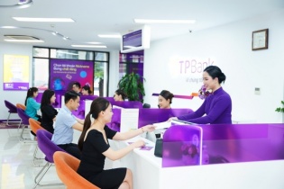 Dấu ấn TPBank trong Top 8 ngân hàng thương mại Việt Nam uy tín 2022