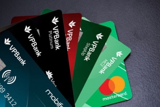  Dẫn đầu về doanh số giao dịch thẻ quốc tế, VPBank được Mastercard vinh danh tại 5 hạng mục giải thưởng lớn