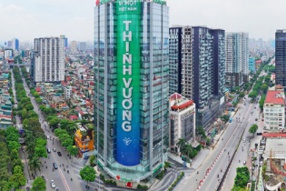 Tăng thêm 1 bậc, VPBank xếp hạng 11 trong Top 50 thương hiệu giá trị nhất Việt Nam 2022   