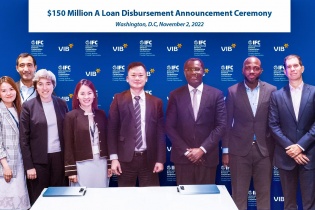 VIB nhận giải ngân khoản vay 150 triệu USD từ IFC
