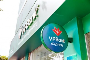 VPBank đặt mục tiêu lợi nhuận vượt 1 tỷ USD, có thể nhận chuyển giao một ngân hàng yếu kém