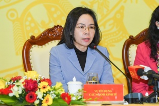 Tín dụng kinh doanh bất động sản tăng 17,41%, nợ xấu cũng tăng mạnh