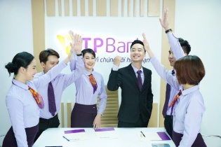 Tăng trưởng khách hàng chứng minh thành công con đường số hóa và phát triển bền vững của TPBank
