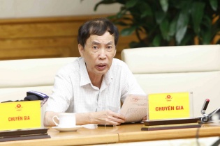 Chuyên gia: “Đừng nhầm lẫn khả năng chính sách của NHNN và hoạt động của ngân hàng thương mại”
