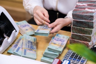 Giảm tỷ lệ sở hữu ngân hàng: Sẽ có 17 cổ đông tổ chức vượt giới hạn