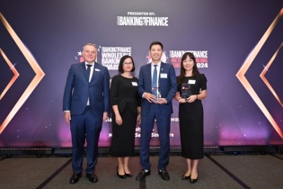 PVcomBank được vinh danh là “Ngân hàng chuyển đổi số tốt nhất” năm thứ ba liên tiếp