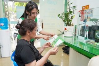 Minh bạch tư vấn lãi, phí: F88 nhận giải thưởng từ Asian Banking & Finance  