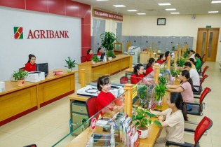 Agribank mua lại trước hạn 5.000 tỷ đồng, được chấp thuận niêm yết 10.000 tỷ đồng trái phiếu  