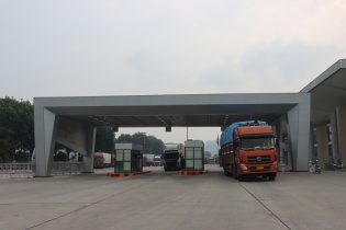 Thương nhân giao dịch biên mậu với Trung Quốc không được thanh toán bằng tiền mặt