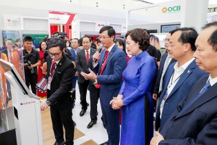 Agribank phô diễn công nghệ sắp triển khai trên 2.200 phòng giao dịch tại Triển lãm thành tựu đất nước 80 năm Agribank phô diễn công nghệ sắp triển khai trên 2.200 phòng giao dịch tại Triển lãm thành tựu đất nước 80 năm