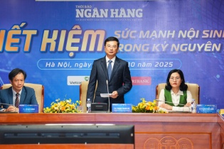 Tiền gửi dân cư đã vượt 8 triệu tỷ đồng