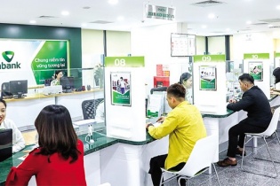 Vietcombank hạ lãi suất huy động 0,5%/năm: Không còn kỳ hạn nào quá 6%/năm