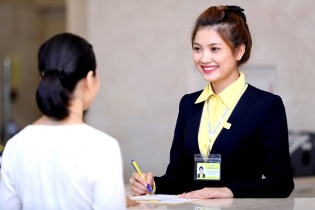 Gửi tiền online tại Nam A Bank - trúng ngay Macbook