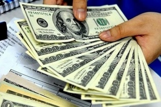 Vụ trưởng Vụ Chính sách tiền tệ: NHNN sẵn sàng bán ngoại tệ can thiệp tỷ giá