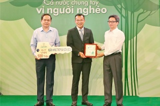 SCB hướng về miền Trung yêu thương 