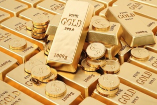 Vàng chấm dứt chuỗi ngày giảm giá, USD giảm nhẹ