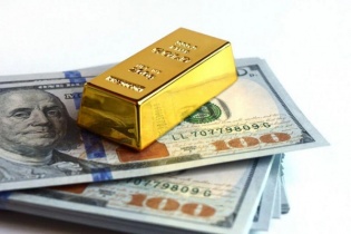 Vàng ổn định, USD tăng nhẹ phiên đầu tuần